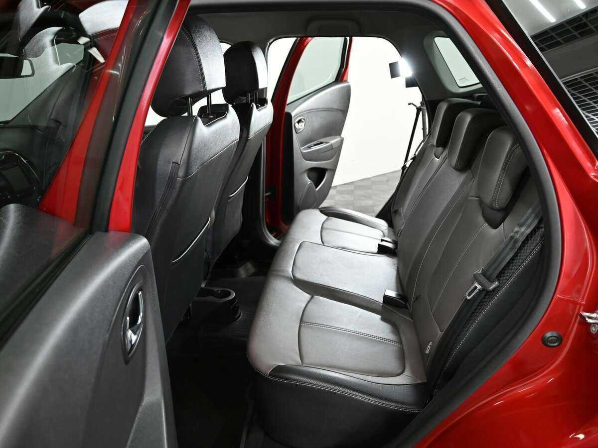 Б/У Рено Каптюр 2019 года. Фото: #13