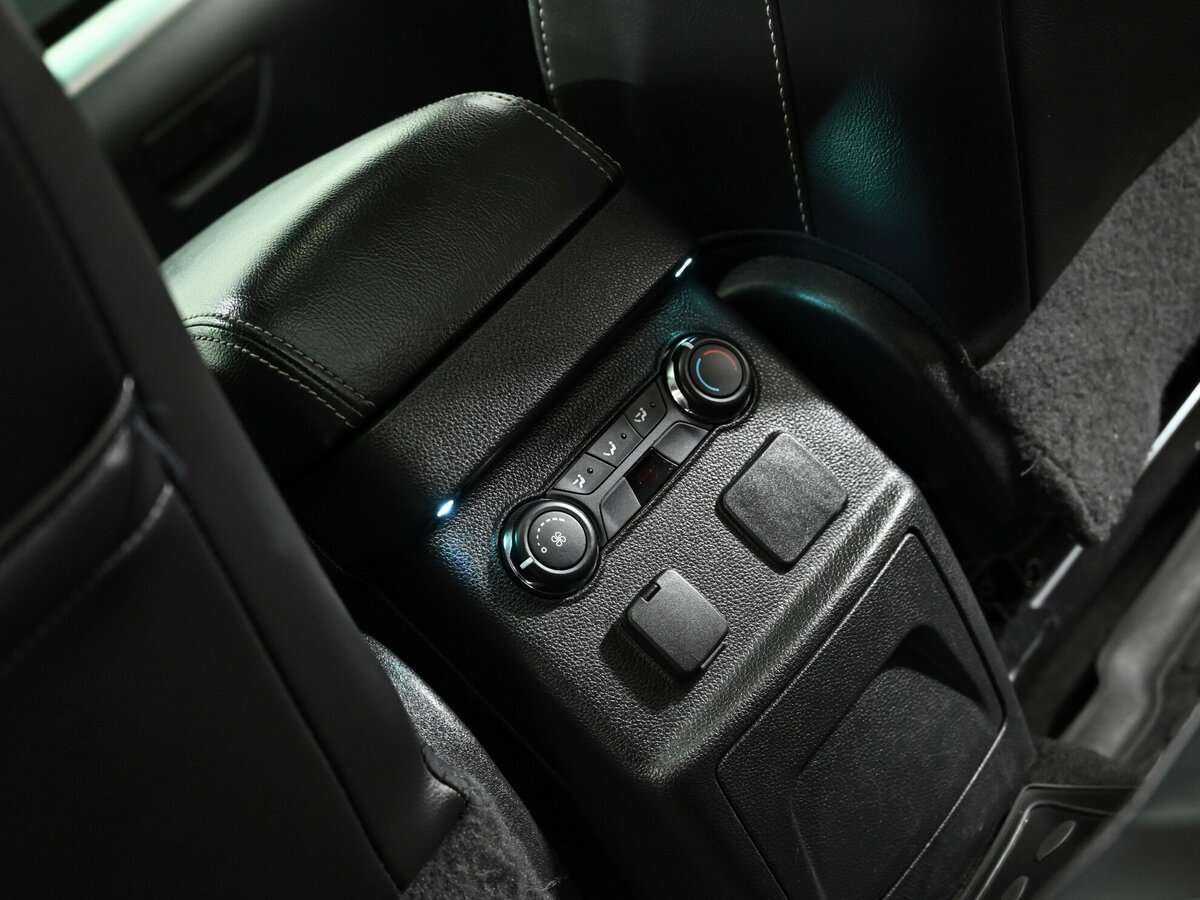 Ford Explorer 2015 года с пробегом. Фото: #16