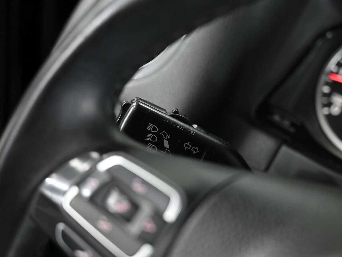 Б/У Фольксваген Тигуан 2013 года. Фото: #9