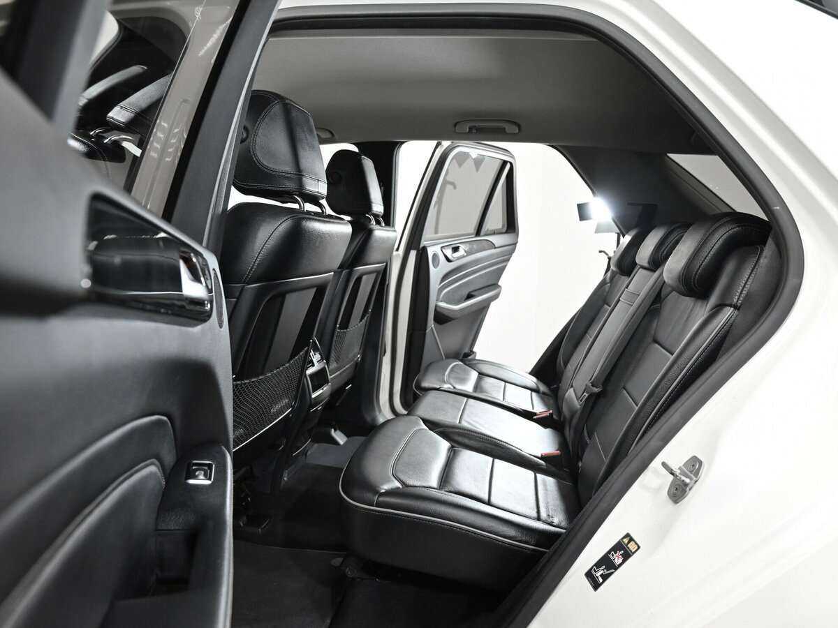 Mercedes-Benz M-Класс 2012 года с пробегом. Фото: #13