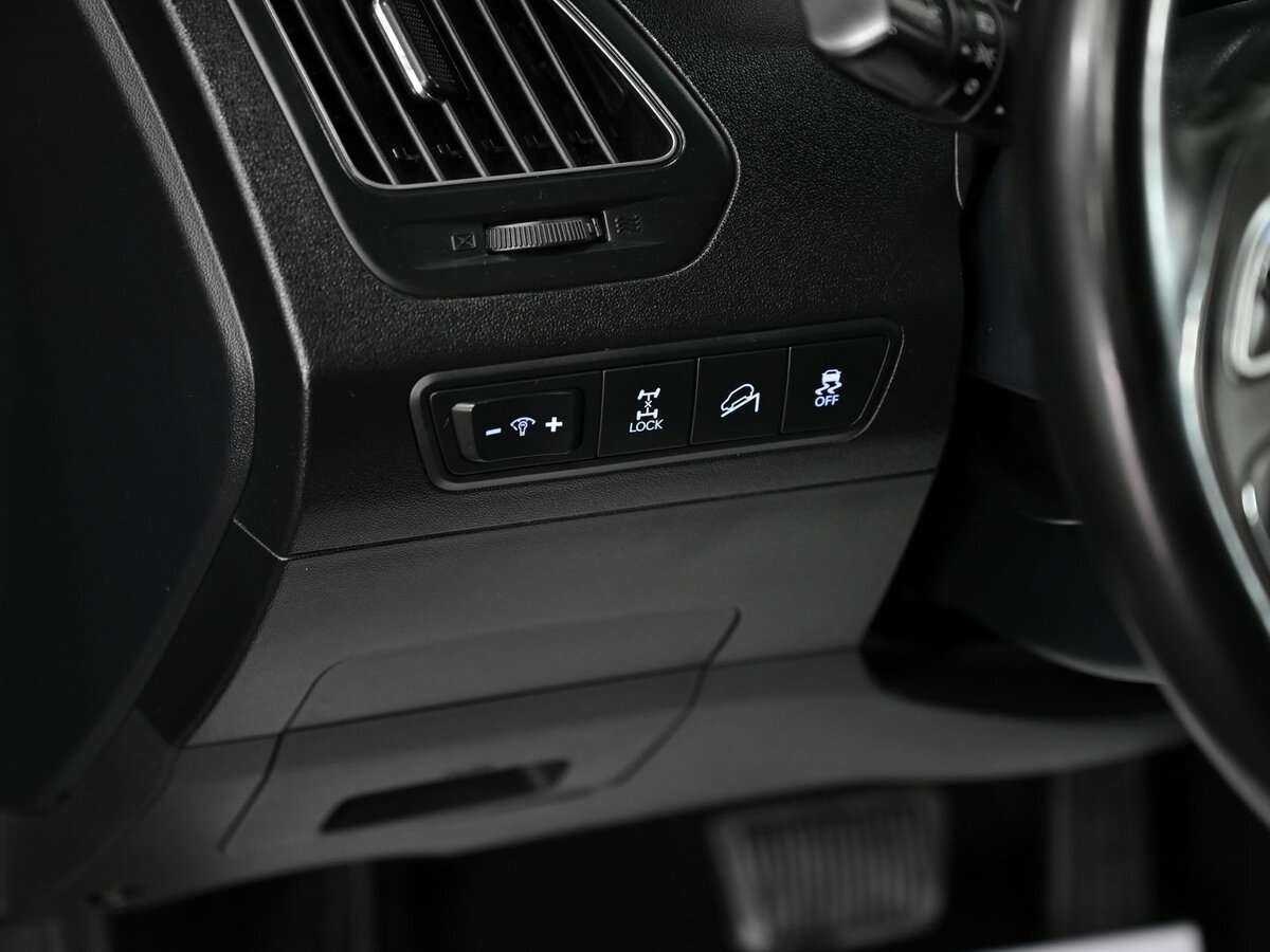 Б/У Хендай ай-икс35 2013 года. Фото: #9