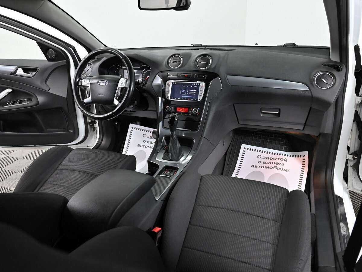 Б/У Форд Мондео 2014 года. Фото: #4