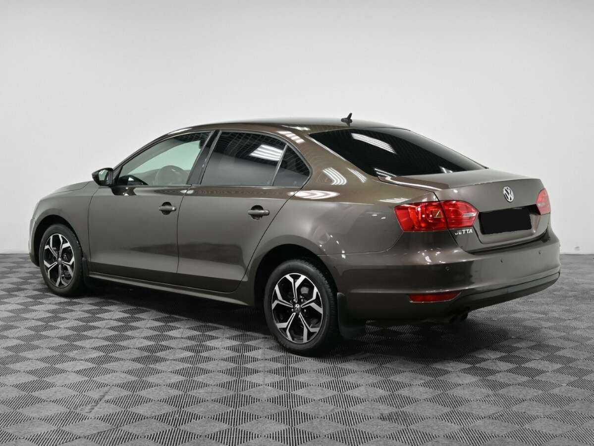 Б/У Фольксваген Джетта 2013 года. Фото: #3