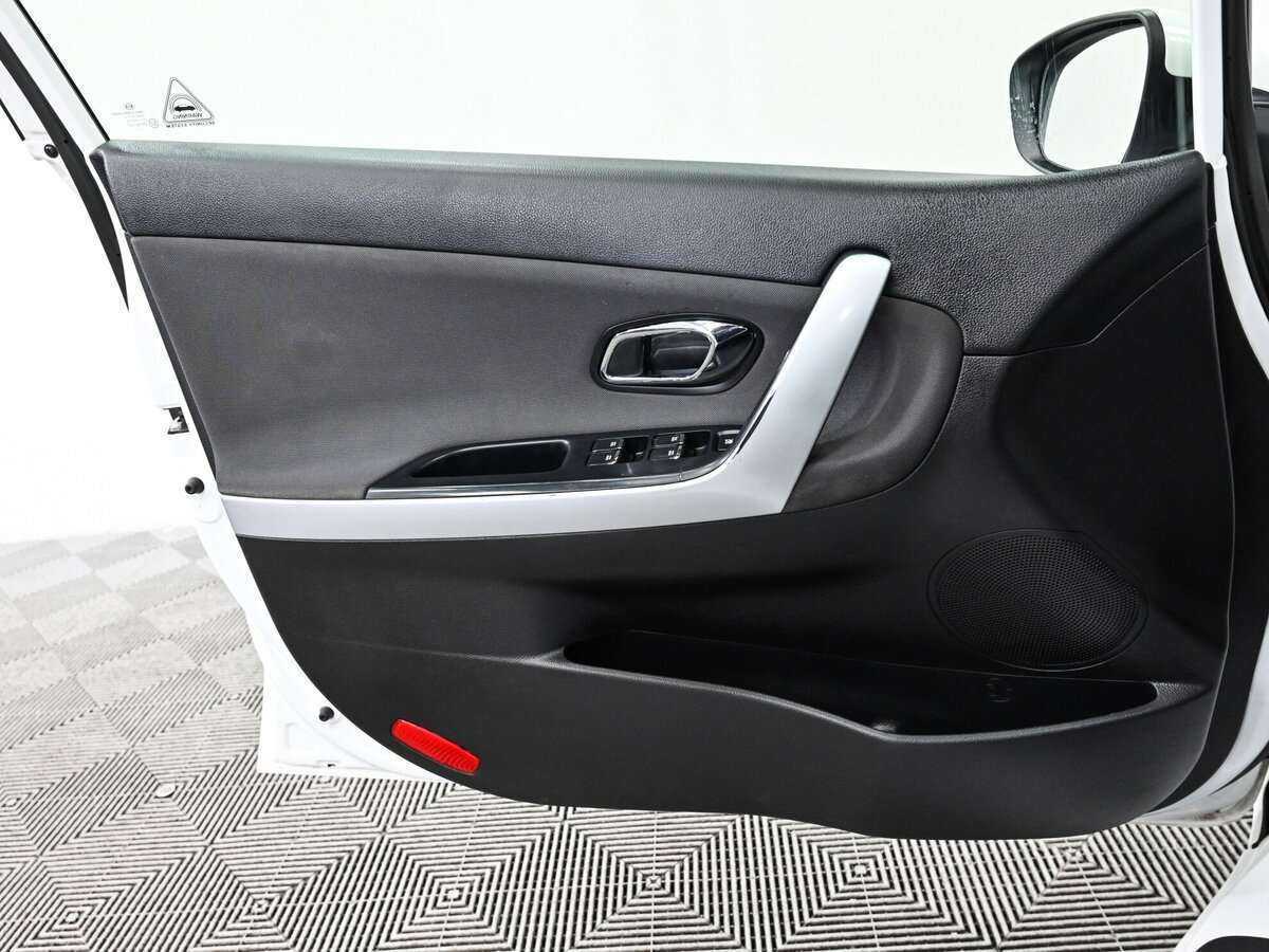 Б/У Киа Сид 2017 года. Фото: #8