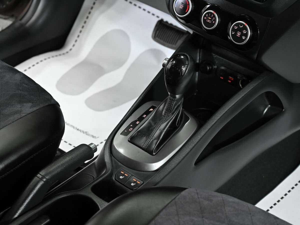 Б/У Киа Рио 2017 года. Фото: #8