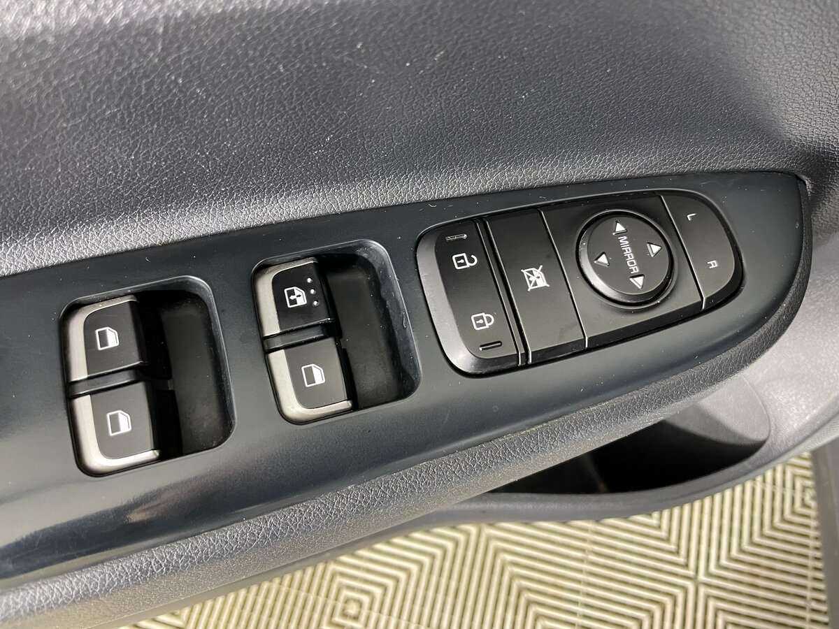 Kia Rio 2020 года с пробегом. Фото: #17