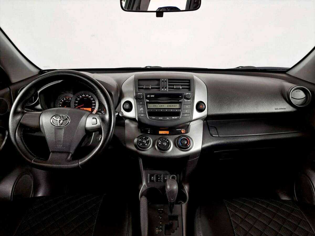 Toyota RAV4 2012 года с пробегом. Фото: #13