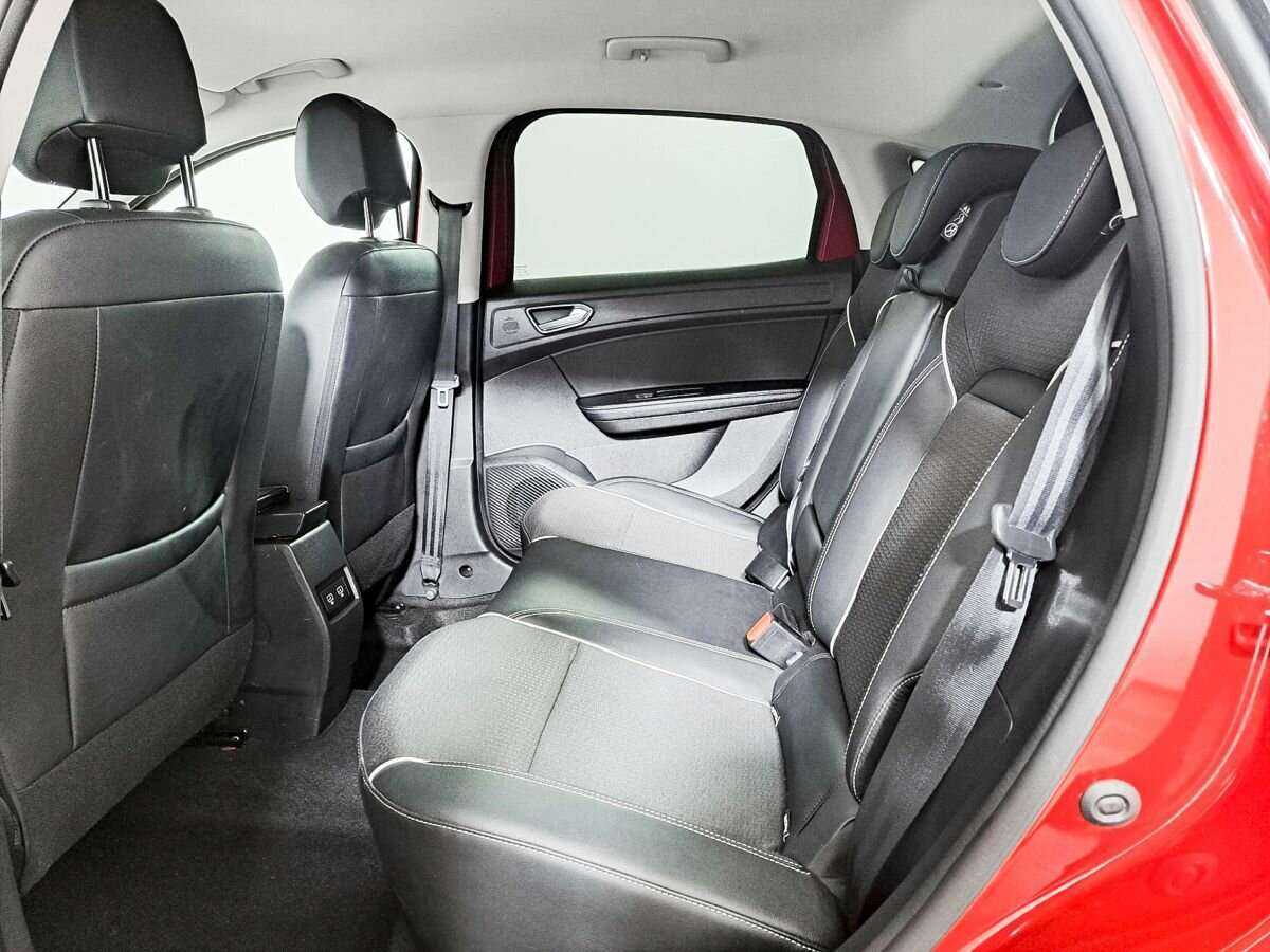 Б/У Рено Аркана 2021 года. Фото: #9