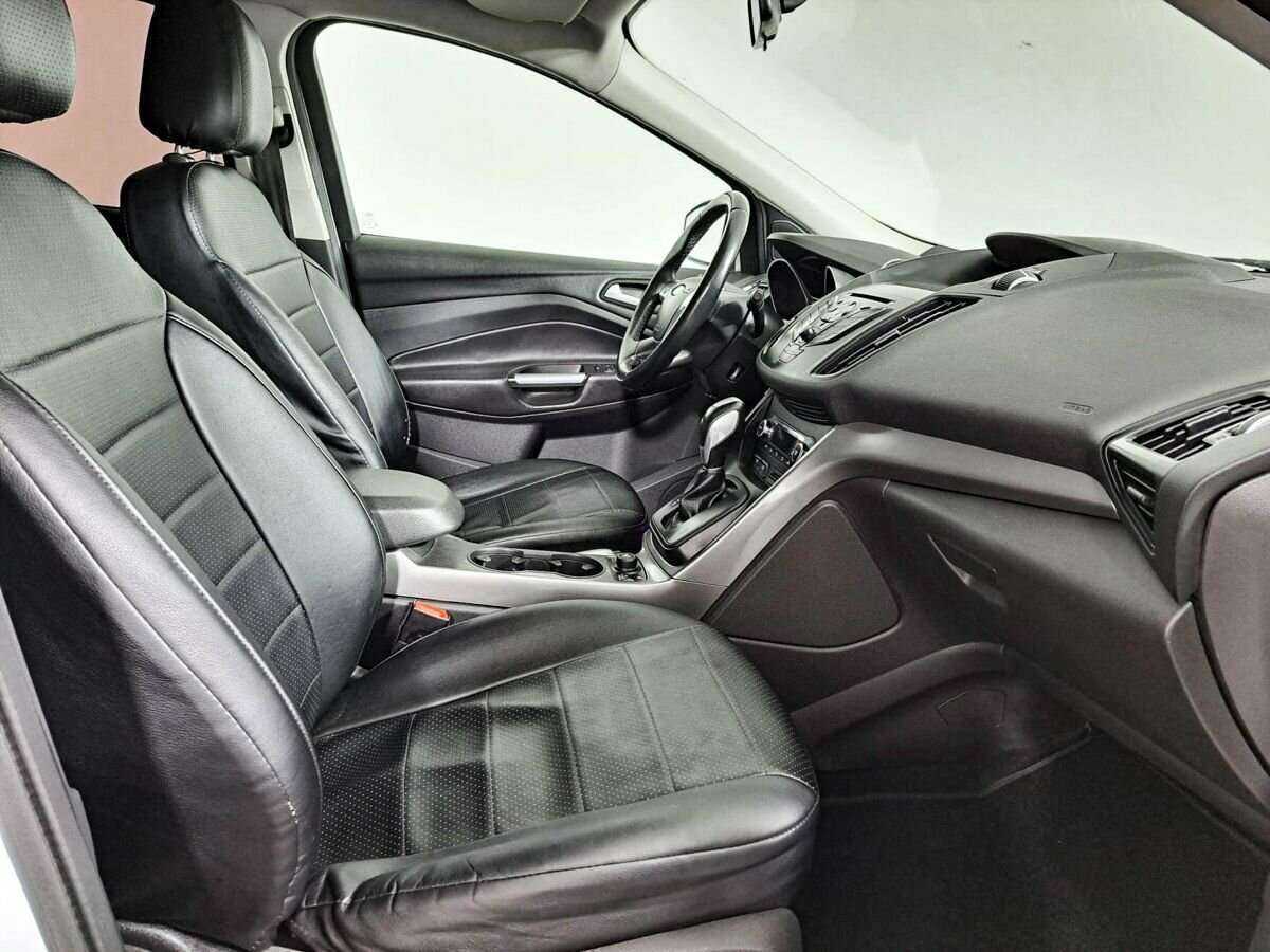 Б/У Форд Куга 2016 года. Фото: #8