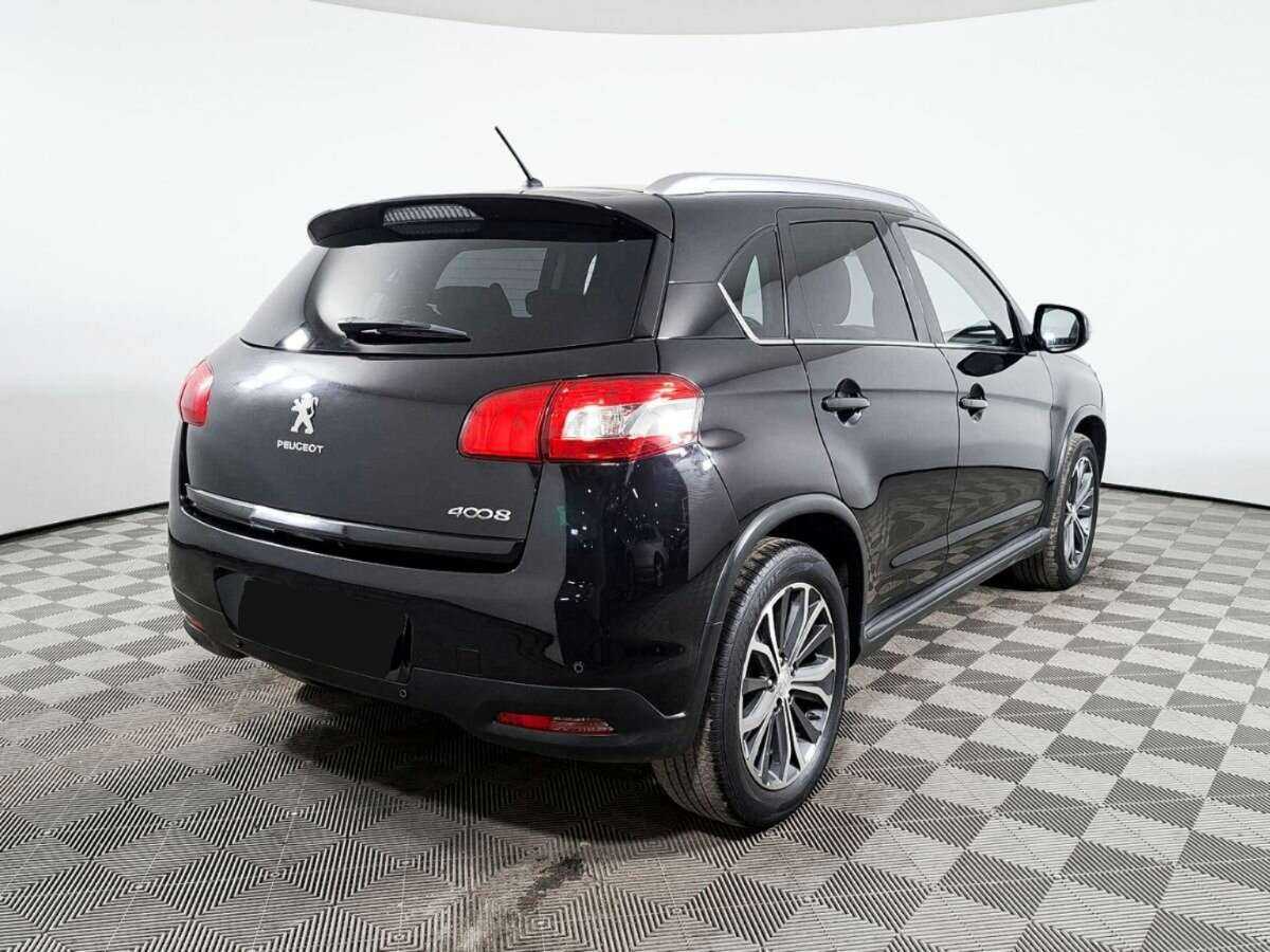 Б/У Пежо 4008 2014 года. Фото: #3