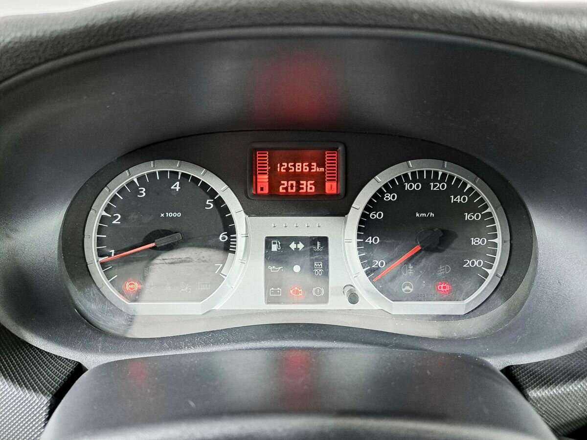 Lada (ВАЗ) Largus 2018 года с пробегом. Фото: #8