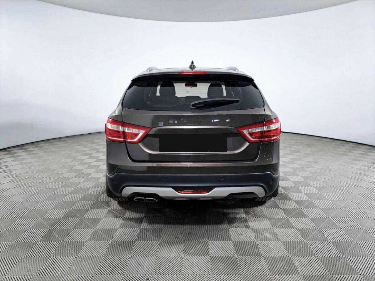 Lada (ВАЗ) Vesta 2017 года с пробегом. Фото: #5