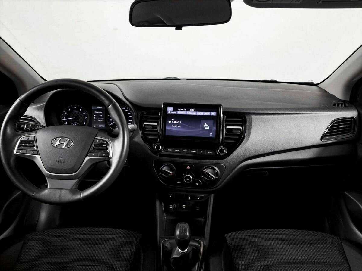 Б/У Хендай Солярис 2021 года. Фото: #9