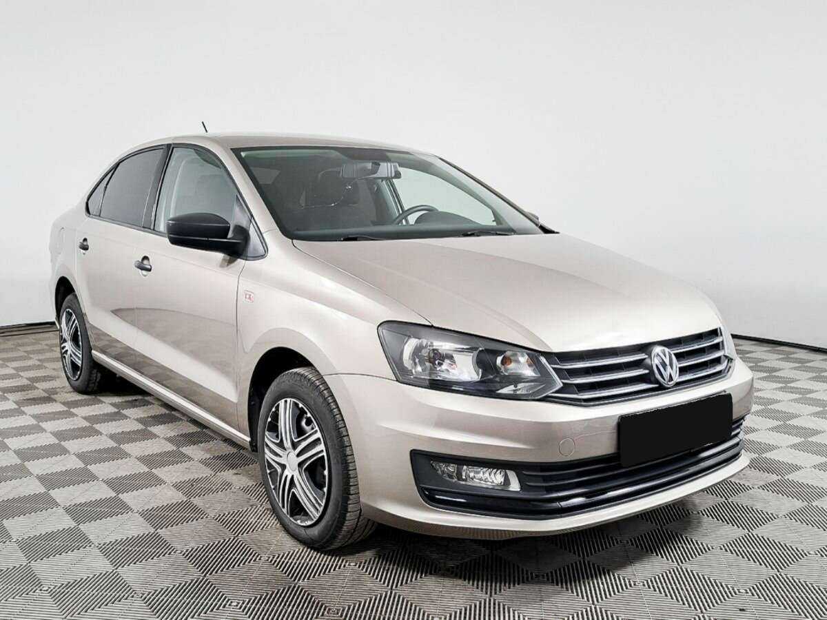 Б/У Фольксваген Поло 2018 года. Фото: #2