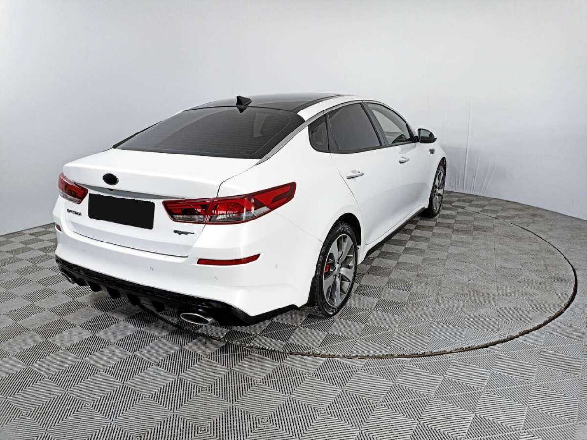 Kia Optima 2018 года с пробегом. Фото: #4