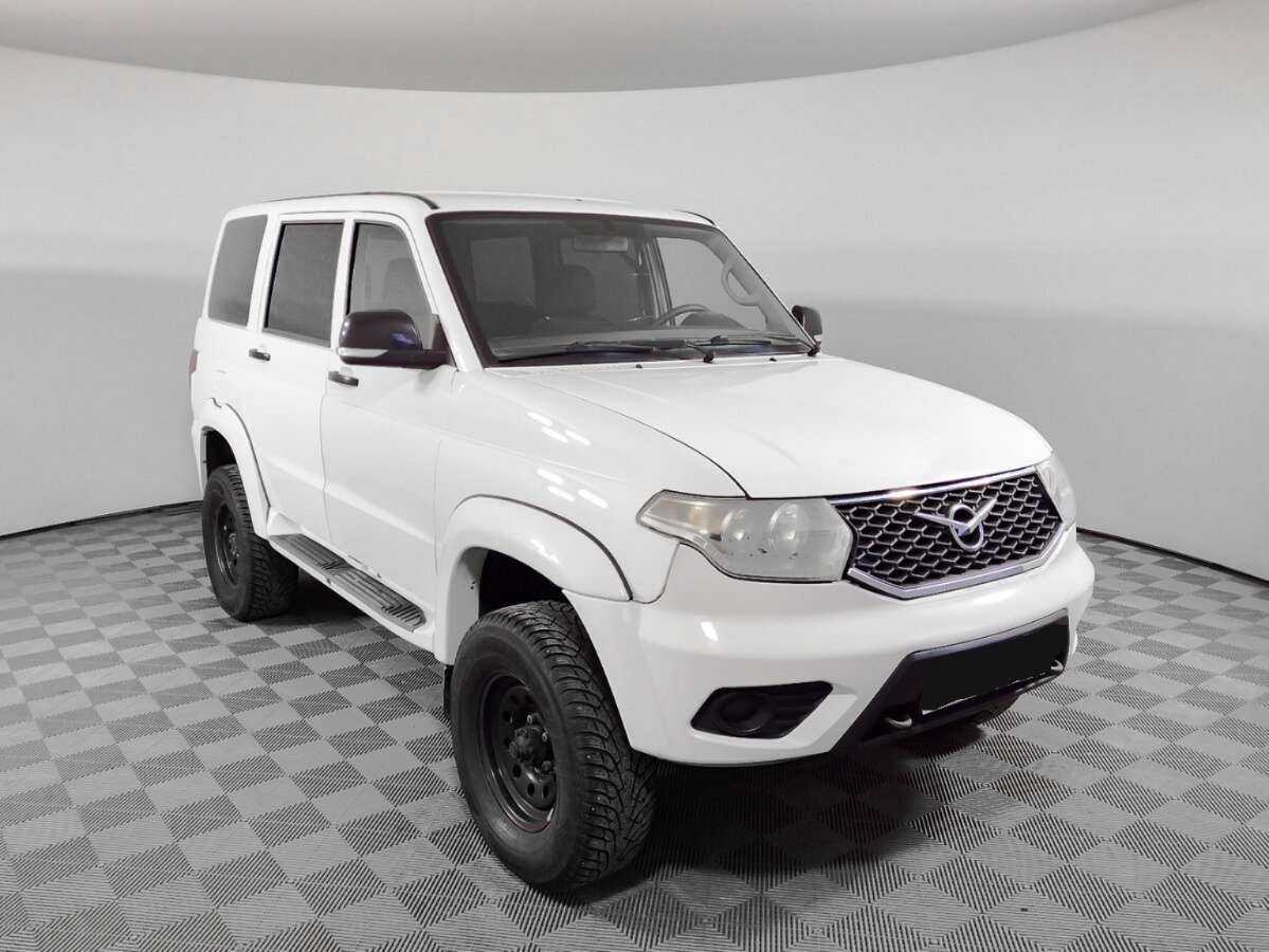 УАЗ Patriot 2019 года с пробегом. Фото: #2