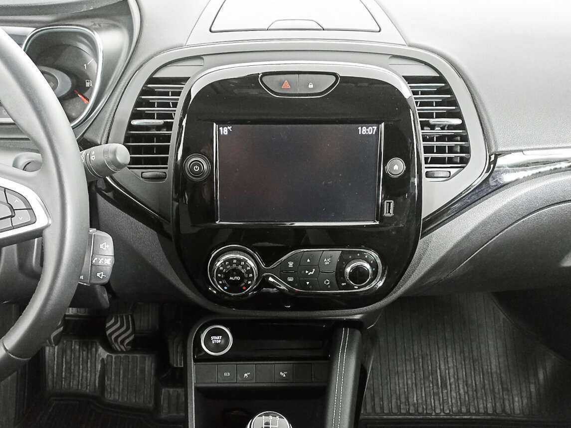 Б/У Рено Каптюр 2021 года. Фото: #12