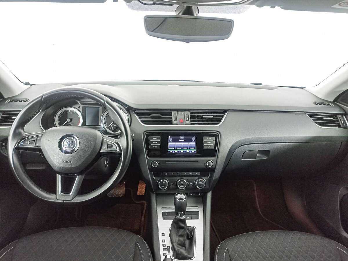 Б/У Шкода Октавия 2016 года. Фото: #11