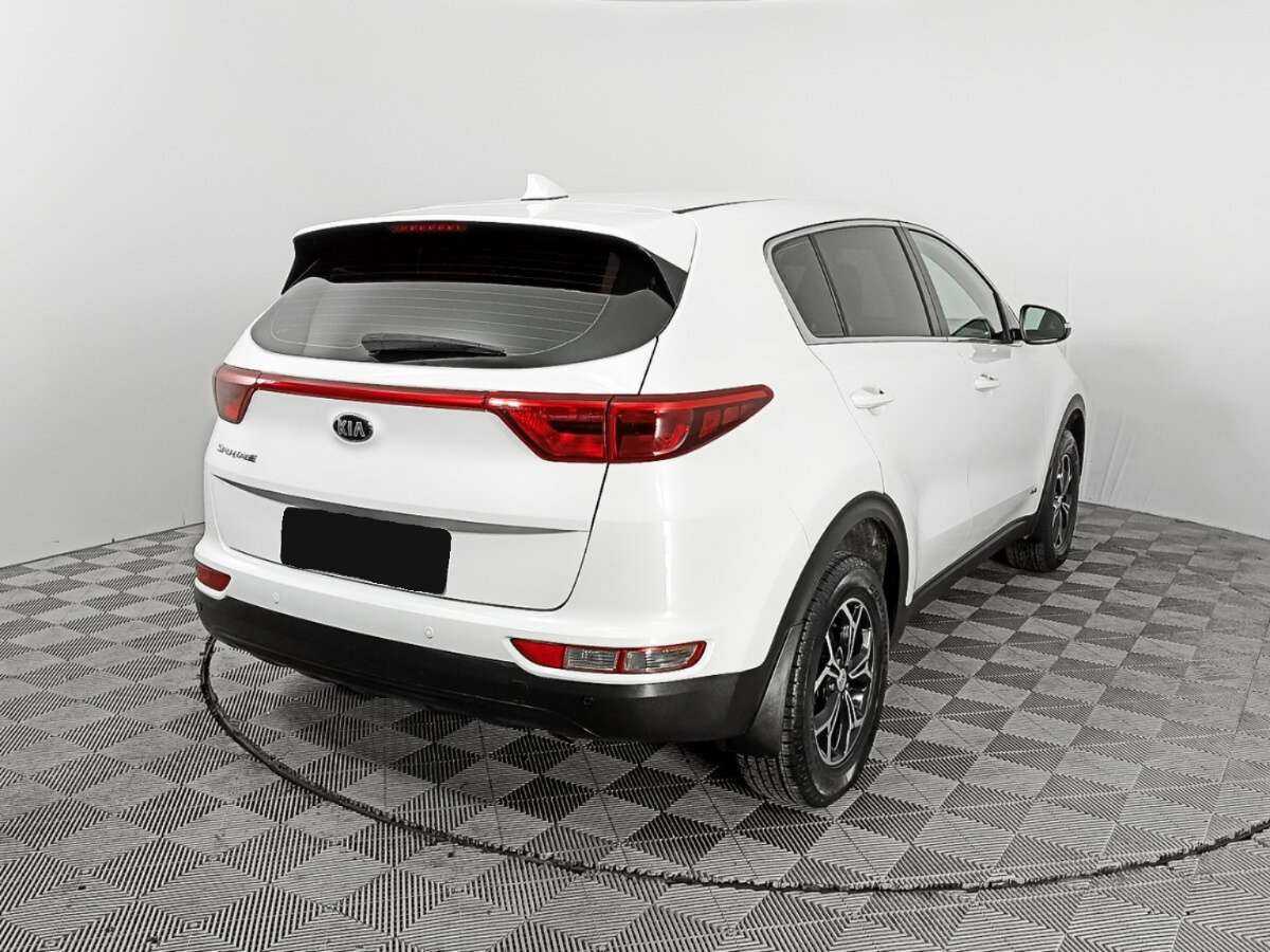 Б/У Киа Спортейдж 2017 года. Фото: #3