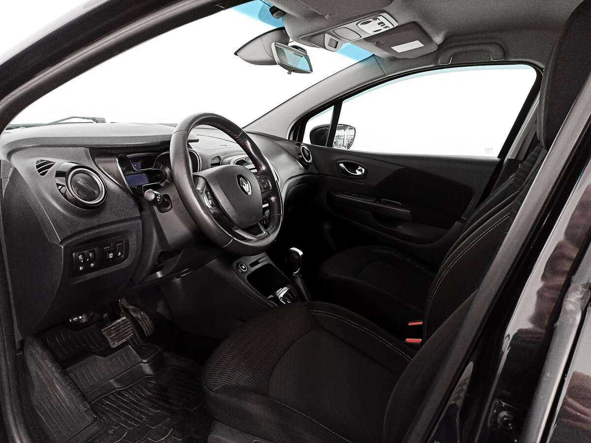 Б/У Рено Каптюр 2016 года. Фото: #11