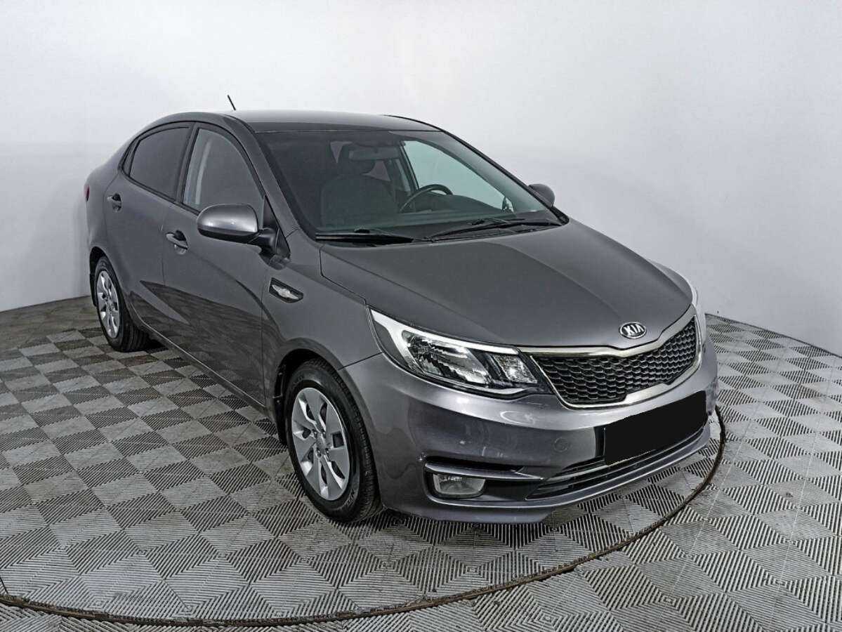 Б/У Киа Рио 2015 года. Фото: #2