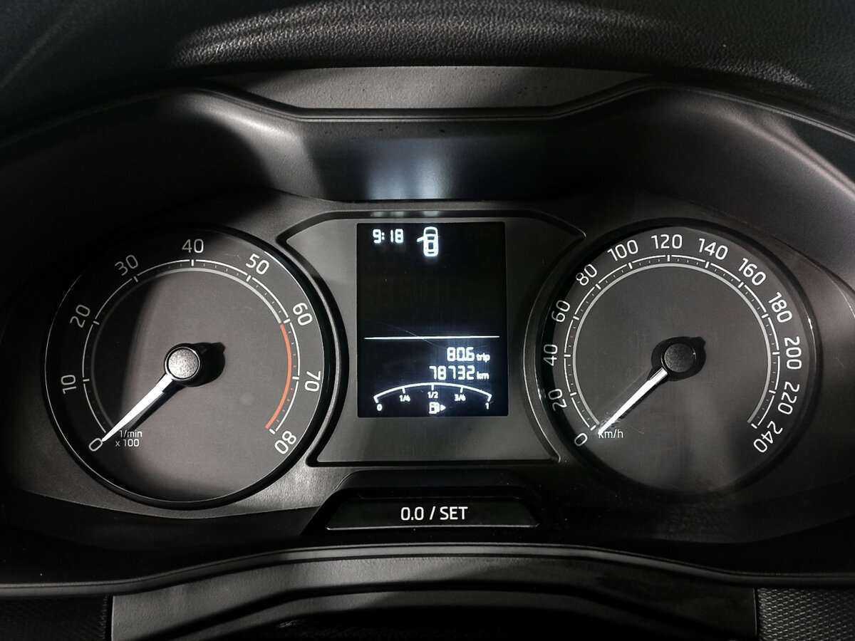 Б/У Шкода Рапид 2021 года. Фото: #10