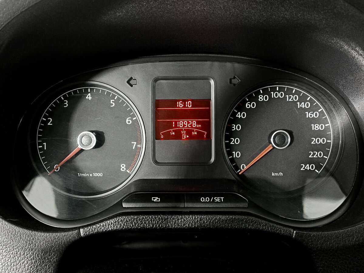 Б/У Фольксваген Поло 2013 года. Фото: #12