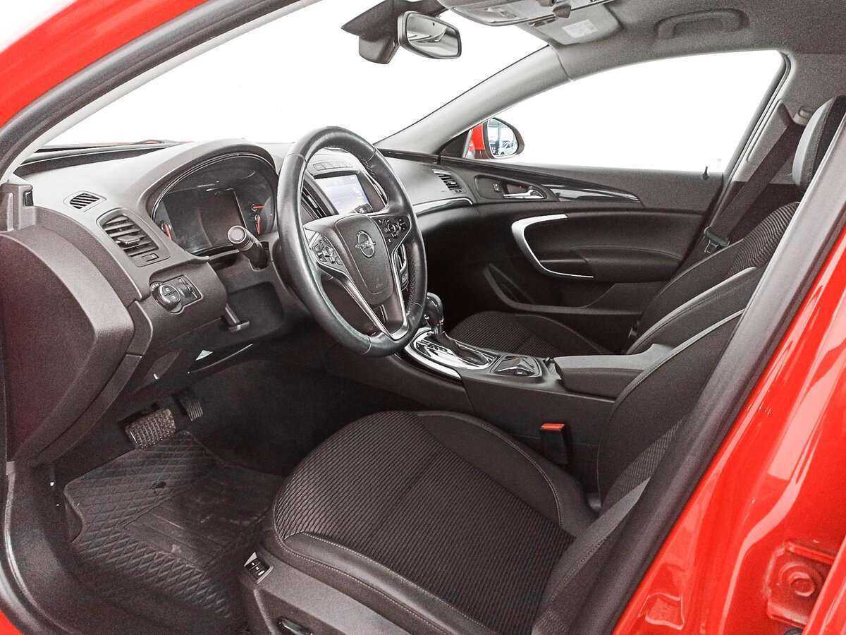 Б/У Опель Инсигния 2015 года. Фото: #13