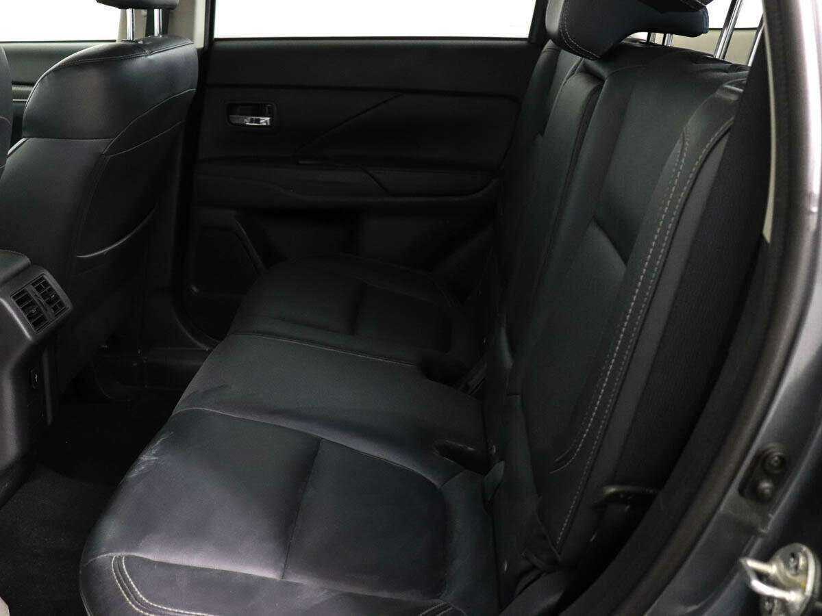 Mitsubishi Outlander 2019 года с пробегом. Фото: #8