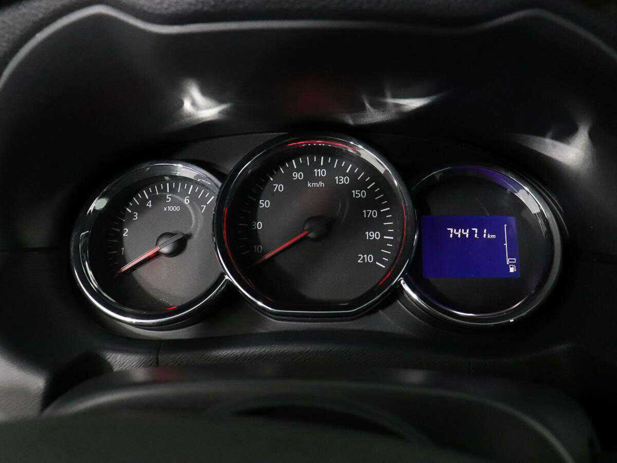 Б/У Ниссан Террано 2016 года. Фото: #9