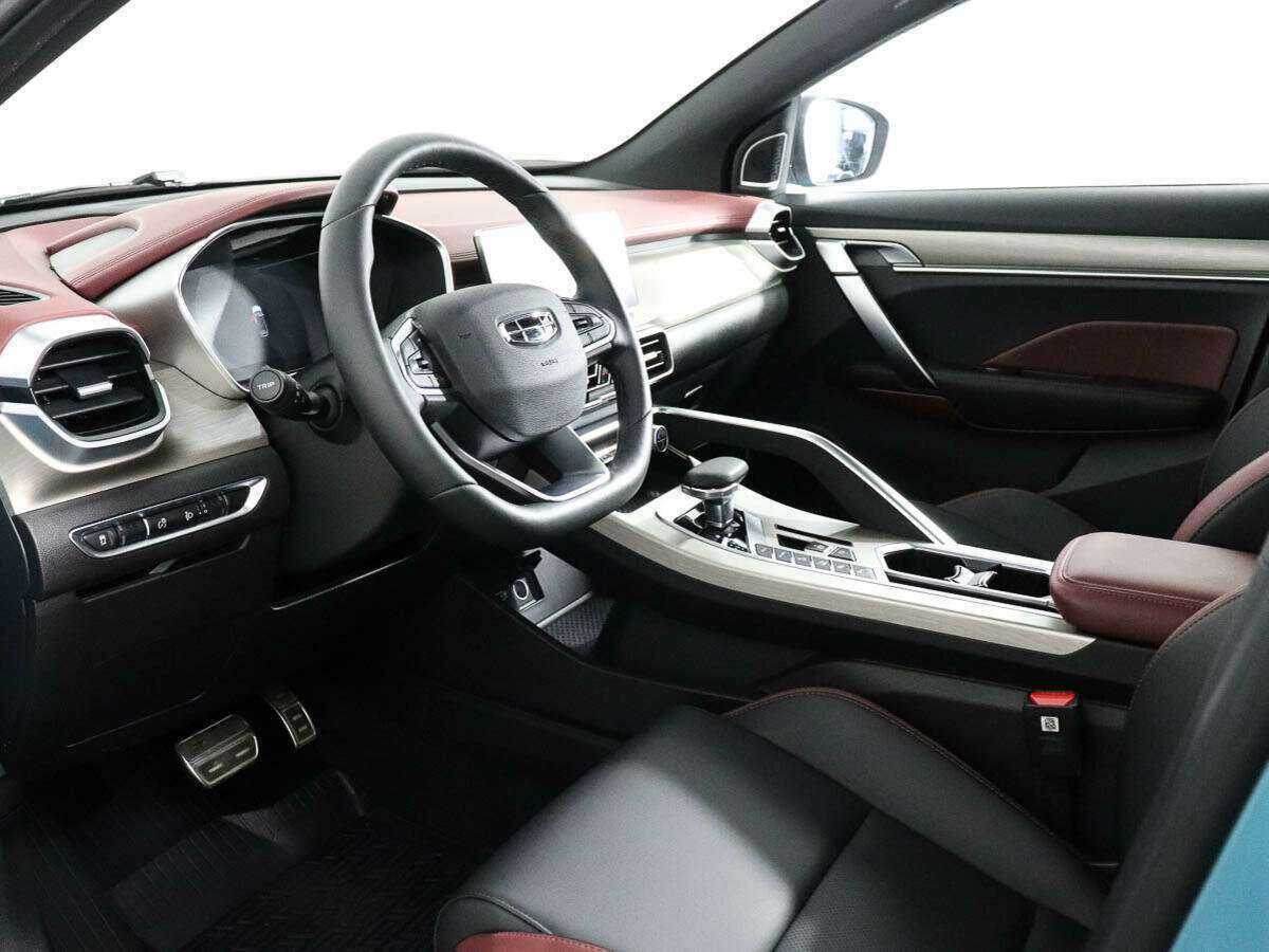 Б/У Джили Кулрэй 2023 года. Фото: #7