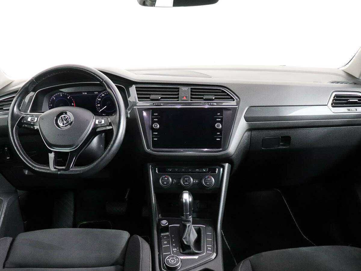 Б/У Фольксваген Тигуан 2017 года. Фото: #10