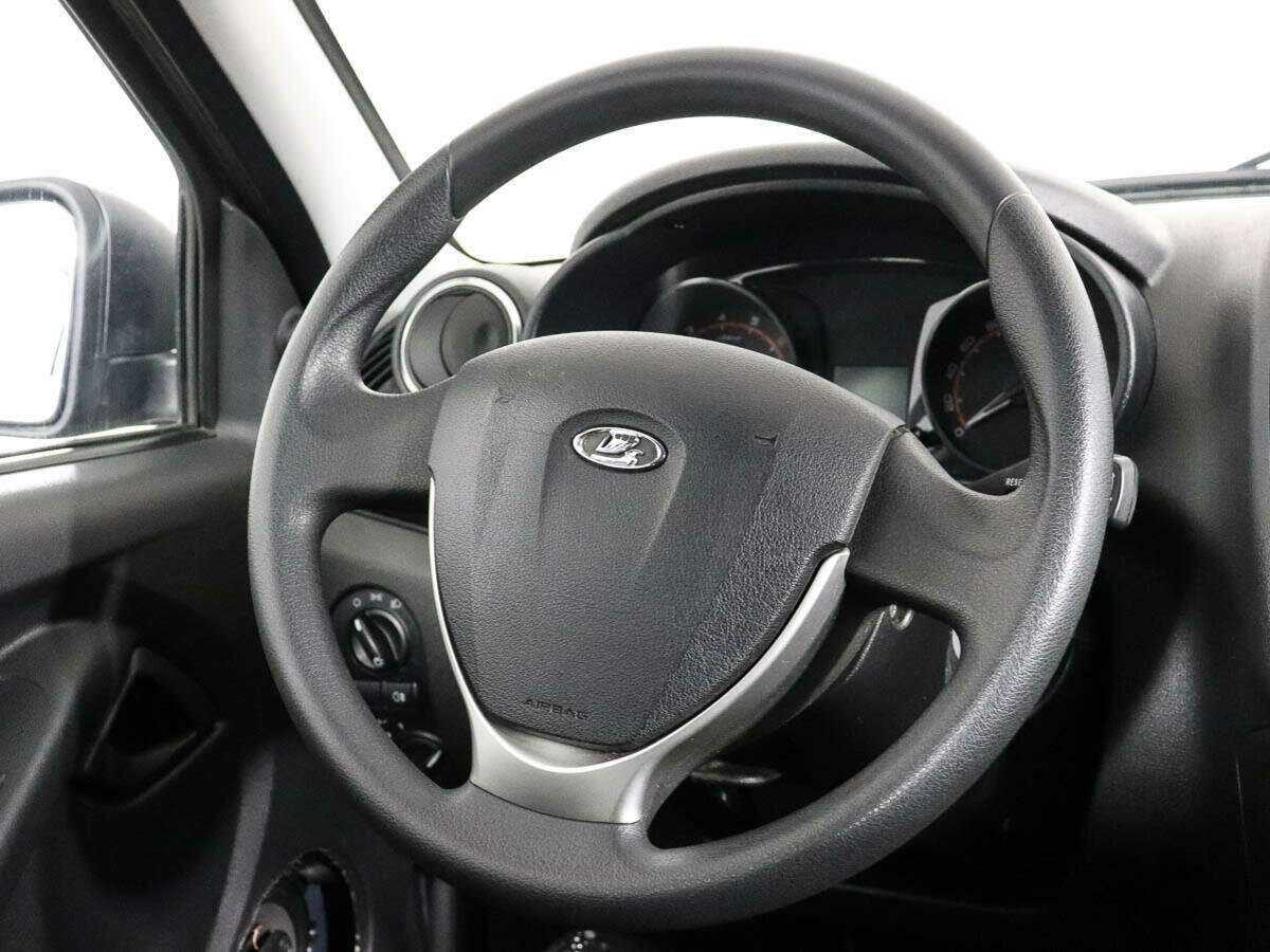 Lada (ВАЗ) Granta 2019 года с пробегом. Фото: #12