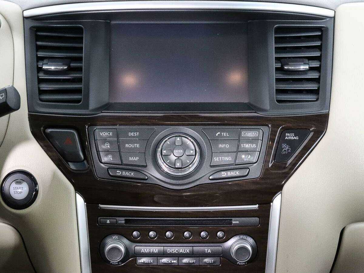 Б/У Ниссан Патфайндер 2014 года. Фото: #11