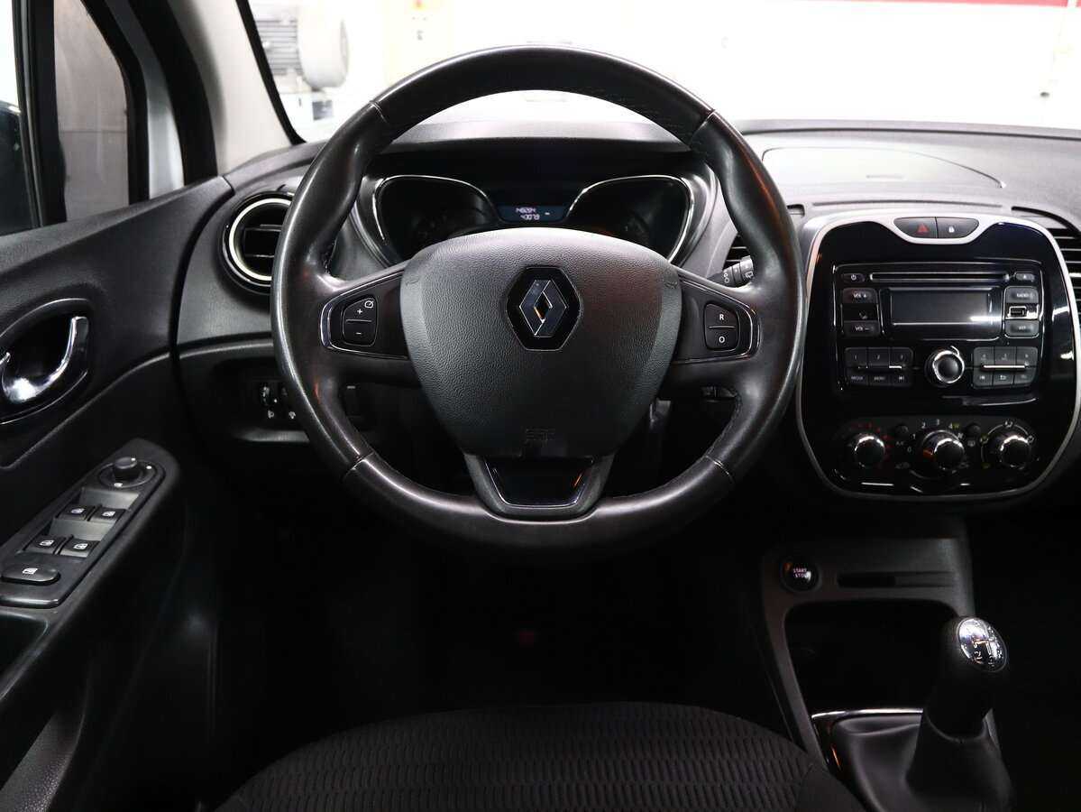 Renault Kaptur 2017 года с пробегом. Фото: #12