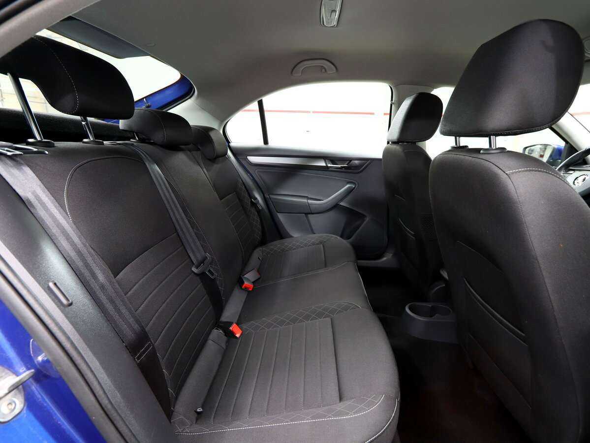 Skoda Rapid 2018 года с пробегом. Фото: #11
