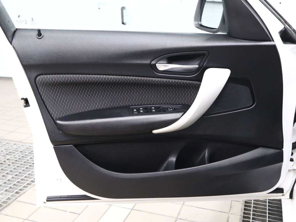 BMW 1 серии 2016 года с пробегом. Фото: #7