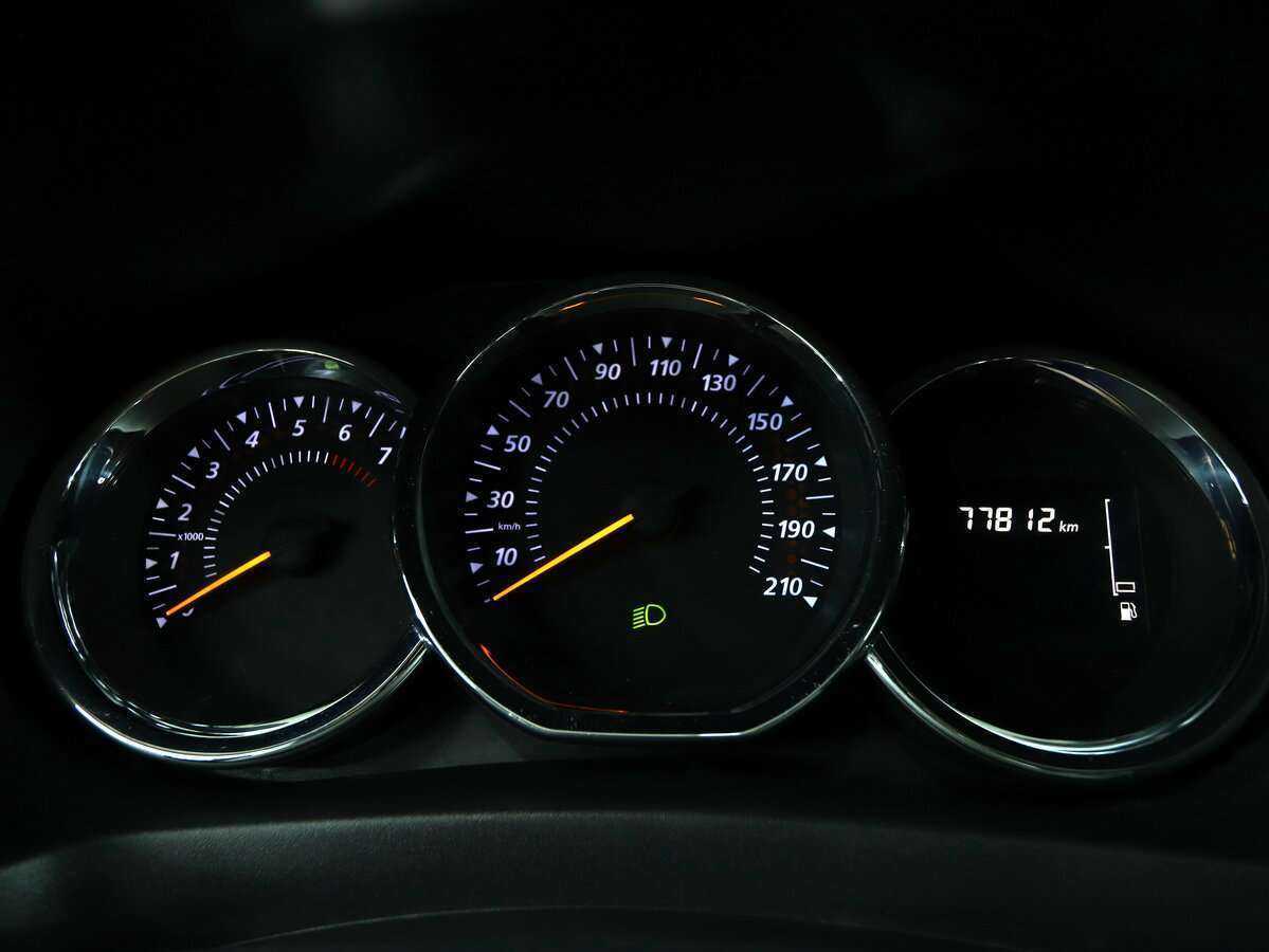 Renault Sandero 2020 года с пробегом. Фото: #11