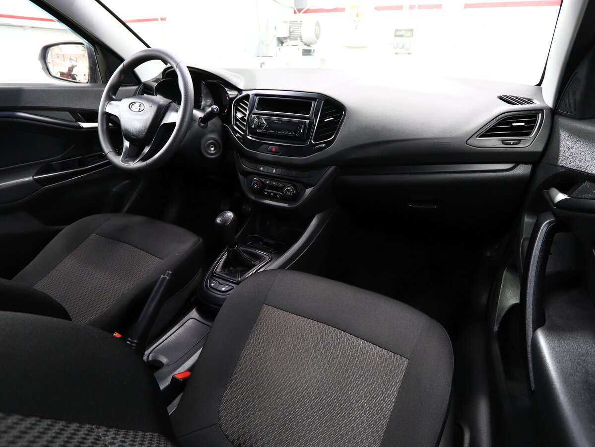 Lada (ВАЗ) Vesta 2018 года с пробегом. Фото: #7