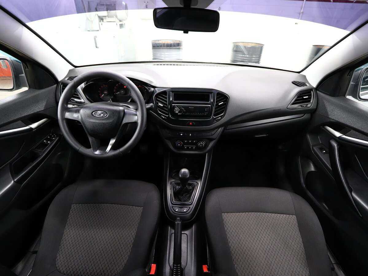 Lada (ВАЗ) Vesta 2018 года с пробегом. Фото: #9