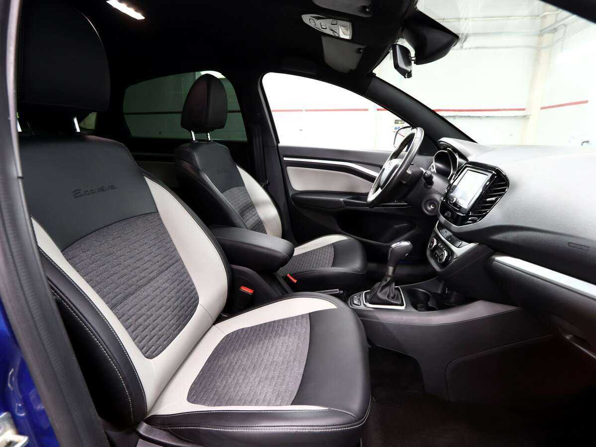 Lada (ВАЗ) Vesta 2020 года с пробегом. Фото: #7