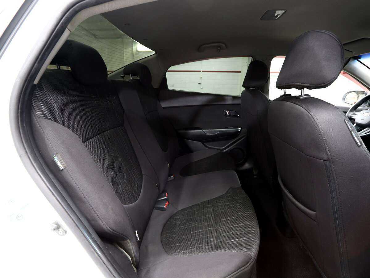 Kia Rio 2012 года с пробегом. Фото: #18