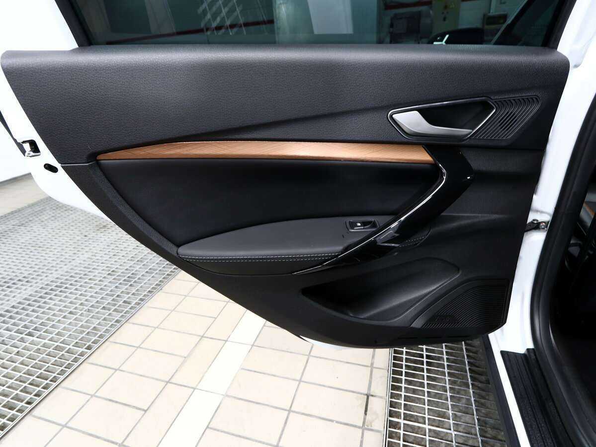 Lada (ВАЗ) Vesta 2023 года с пробегом. Фото: #14