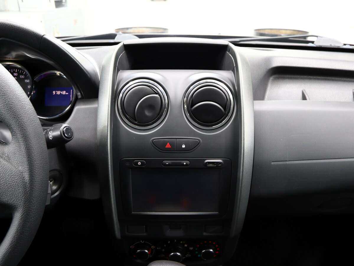 Renault Duster 2016 года с пробегом. Фото: #17