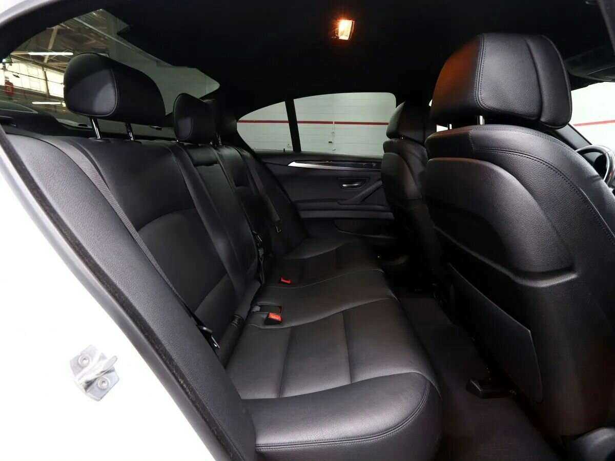 BMW 5 серии 2016 года с пробегом. Фото: #20