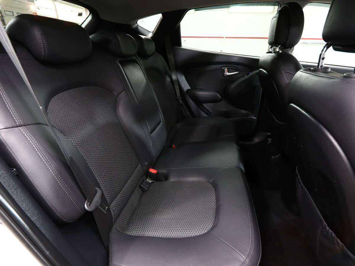 Hyundai ix35 2012 года с пробегом. Фото: #14