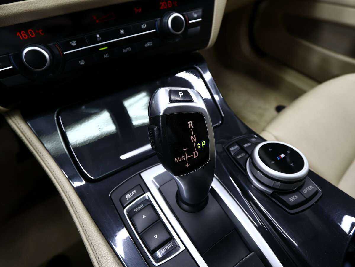 BMW 5 серии 2012 года с пробегом. Фото: #20