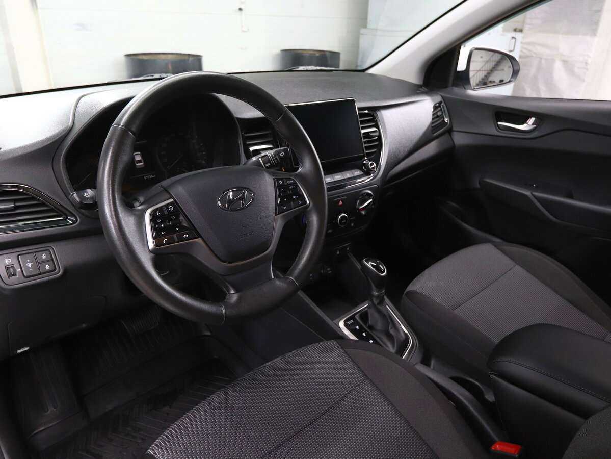 Hyundai Solaris 2021 года с пробегом. Фото: #6