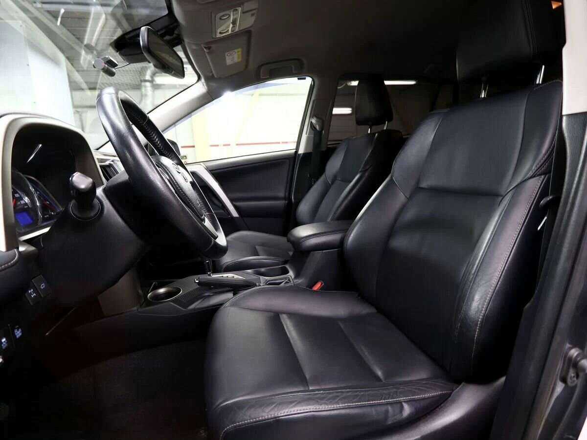 Toyota RAV4 2013 года с пробегом. Фото: #5