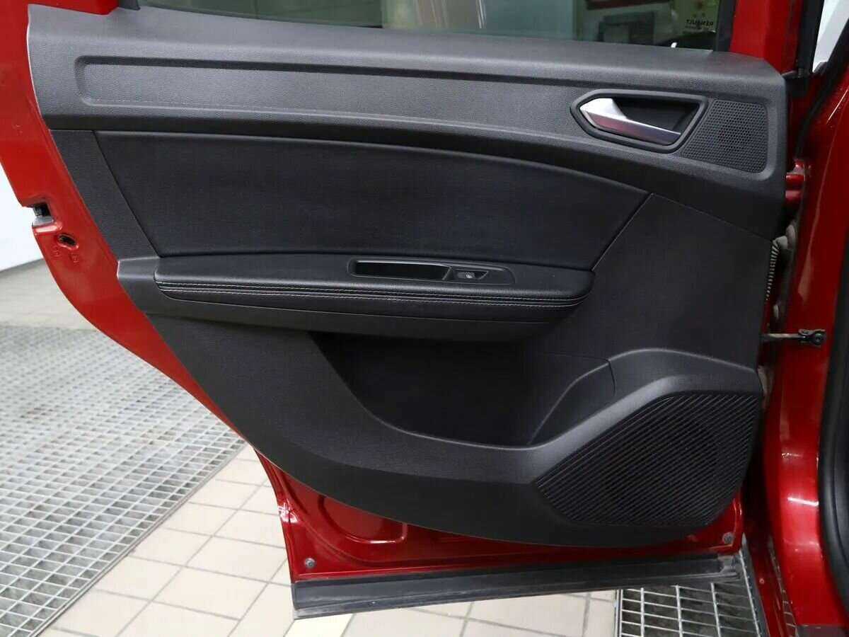 Renault Arkana 2019 года с пробегом. Фото: #8